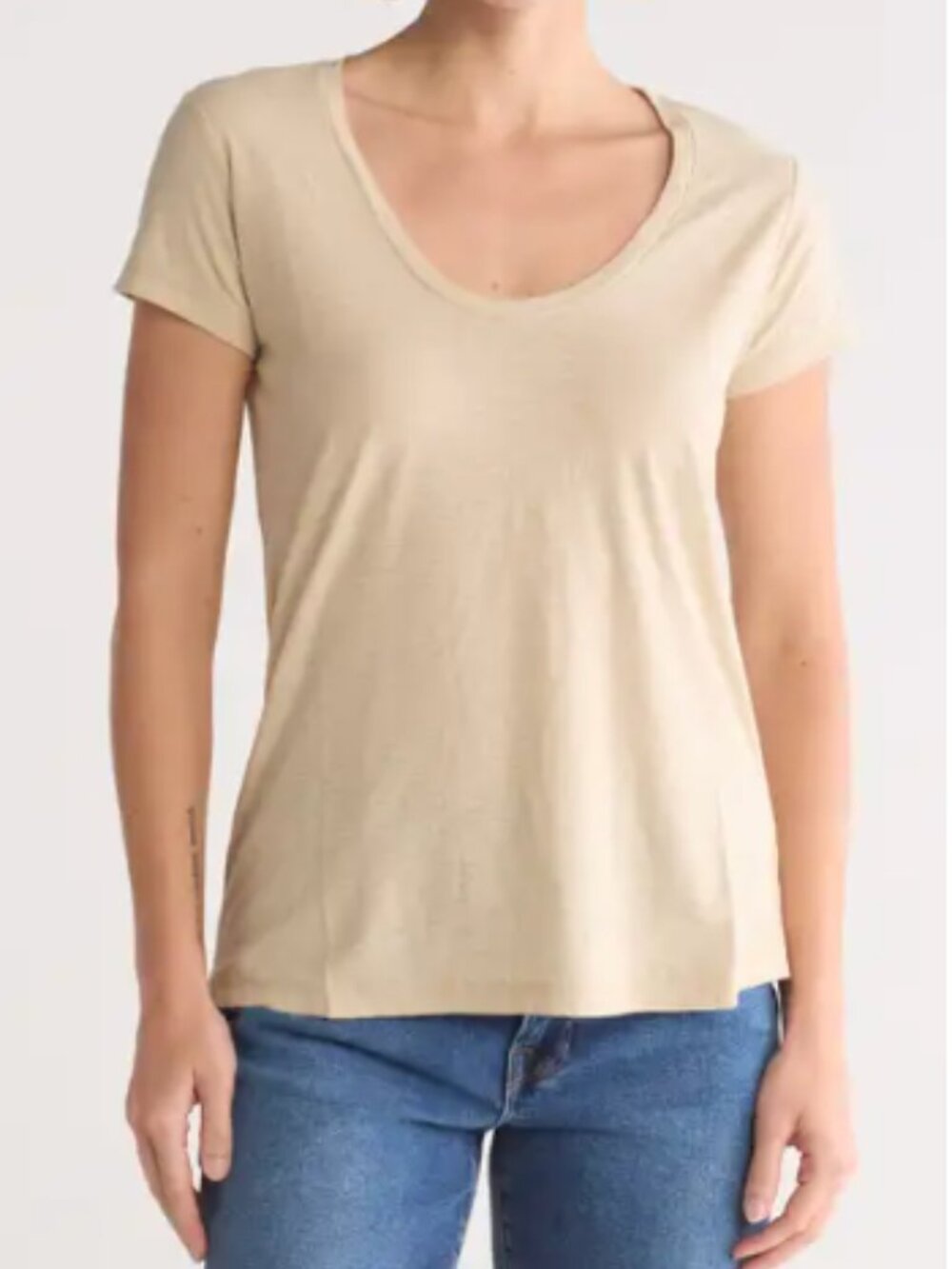 James Perse Deep Curved V-Neck T-Shirt